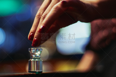 赌场,轮盘赌,赌桌,雄鹿,车轮,水平画幅,赌台管理员,成年的,乐趣,桌子