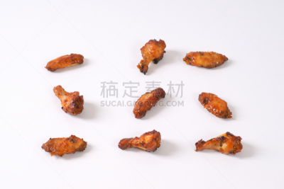 鸡翅,香料,格子烤肉,水平画幅,无人,糖衣蛋糕,家禽,水牛城辣鸡翅,白色背景,组物体