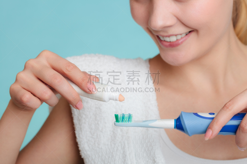 牙刷,牙膏,女孩,水平画幅,健康,干净,白人,特写,白色
