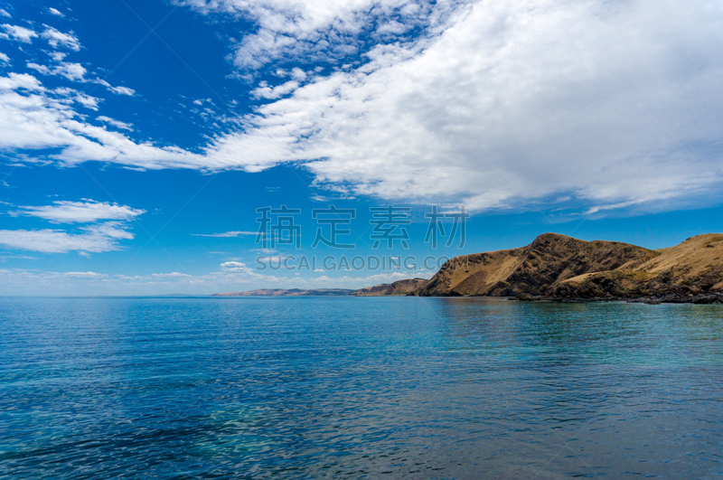 水,山,蓝色,海洋,海岸线,深的,美,水平画幅,无人,纯净