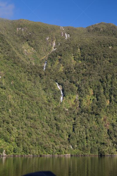 doubtful sound,新西兰,峡湾,噪声,垂直画幅,云,图像,海洋,无人,水