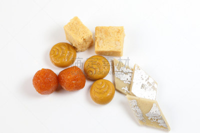 糖果店,奶制品,坚果,水平画幅,银色,印度小吃拉杜,无人,传统,蛋糕,马来西亚