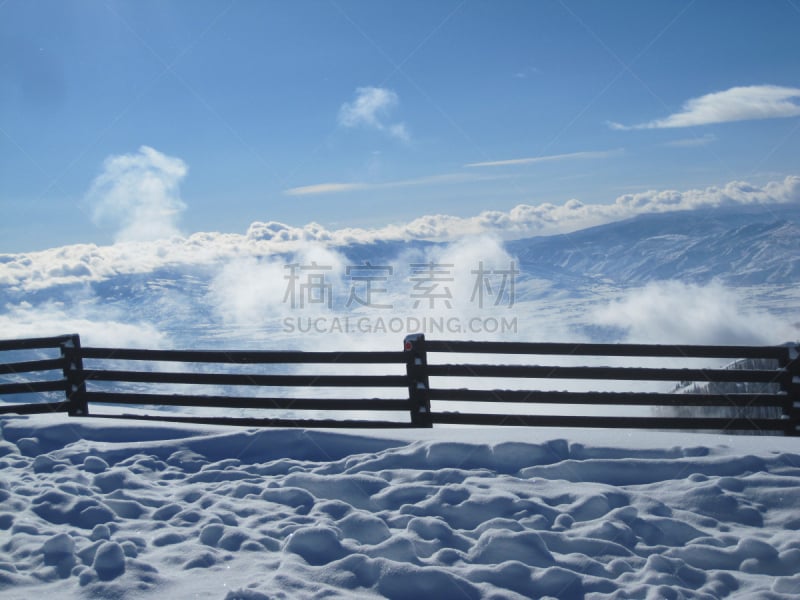 雪,田地,山顶,天空,吹雪机,冬季服务,水平画幅,无人,蓝色,滑雪运动