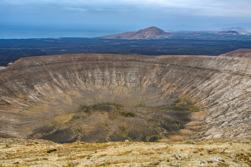 timanfaya national park,火山口,兰萨罗特岛,西班牙,巨大的,国内著名景点,北美歌雀,小路,岩石,夏天