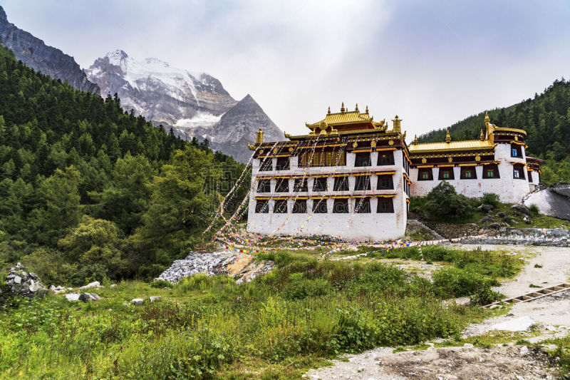 寺庙,山,稻城,平视角,雪,户外,天空,山谷,白色