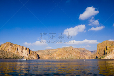 风景,峡谷湖,雪鸟滑雪区,tonto national forest,木麻黄树,萨挂诺仙人掌,水,天空,度假胜地,休闲活动