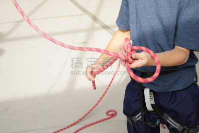 安全的,水平画幅,t恤,仅男孩,两个物体,握柄,部分,运动,彩色图片,衬衫
