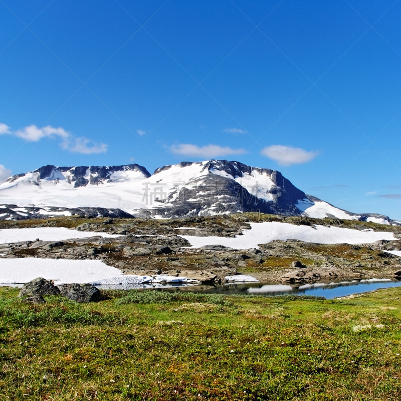 山,地形,挪威,水,天空,雪,夏天,户外,方向,石头