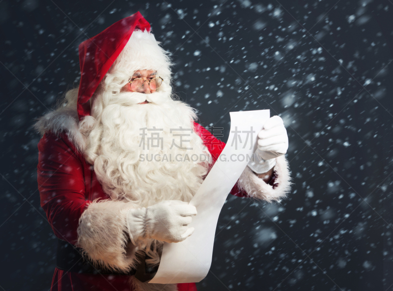 雪,圣诞老人,清单,长的,背景聚焦,暗色,留白,络腮胡子,半身像,水平画幅
