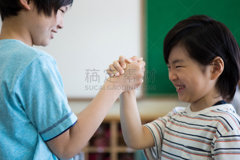 教室,小学,水平画幅,努力,10岁到11岁,日本人,知识,友谊,学校,男孩