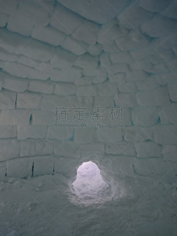 圆顶雪屋,里面,出口标志,整体情况,垂直画幅,选择对焦,洞,雪,无人,块状