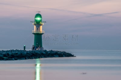 波罗的海,灯塔楼,夜晚,灯塔,罗斯托克,痣,梅克伦堡前波莫瑞州,博美犬,哈巴狗,水