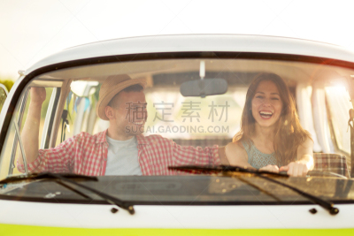 自驾游,青年伴侣,美,大众汽车,水平画幅,美人,陆用车,夏天,周末活动,户外