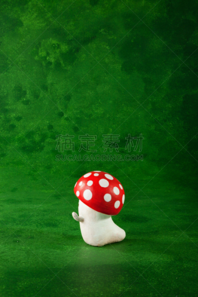 小的,食用菌,花园矮人雕像,伞形毒菌,可爱的,一个物体,背景分离,美术工艺,木偶,玩具