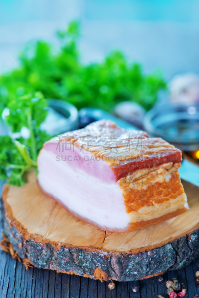 烟熏食品,黄油,肥肉脂肪,垂直画幅,褐色,无人,干花,胡椒,膳食,干的