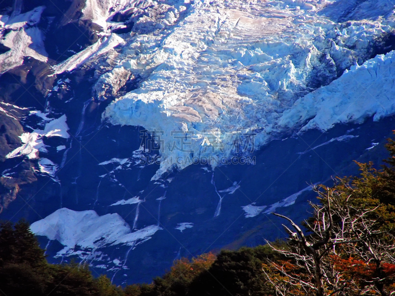 三槽苘麻,湖,景观设计,云,雪,著名景点,巴塔哥尼亚,内乌肯,阿根廷,河流