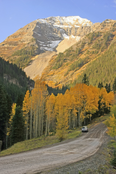 山,科罗拉多州,极端地形,斯奈佛尔斯山脉,杨基仔盆地,垂直画幅,天空,雪,无人,户外