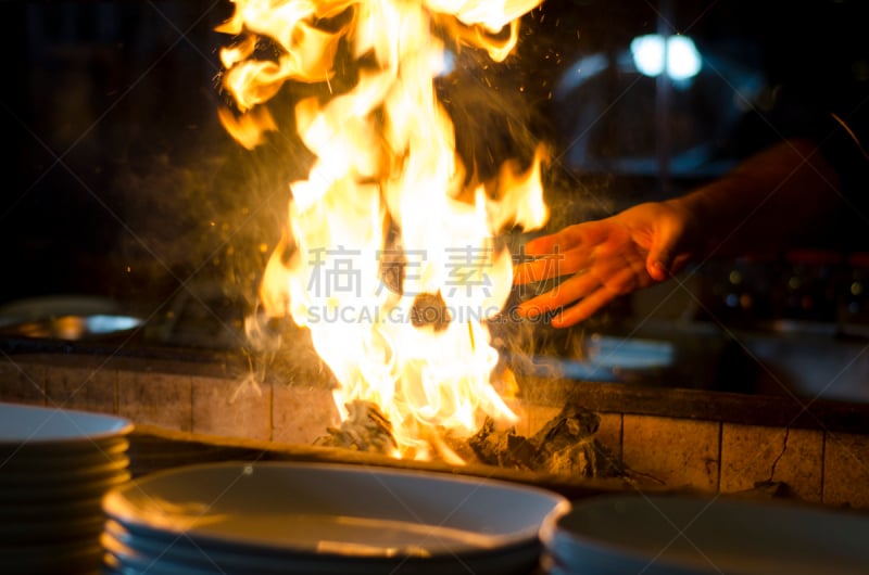 商业厨房,锅,火焰,烧菜（法式烹调）,火,天然气,水平画幅,无人,特写,烤的