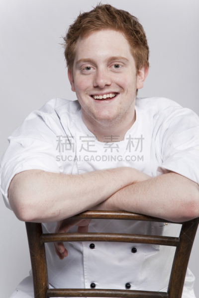 椅子,青年人,垂直画幅,矽石,幸福,快乐,人,概念,青年男人,成年的