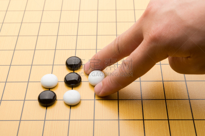 围棋,手,厚木板,切片食物,打球入洞,大鼓,凸的,棋盘游戏,传统,休闲游戏