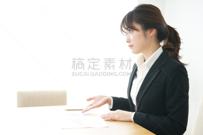 销售职位,青年人,挨家挨户推销的人,房地产经纪人,新兵,半身像,顾客,套装,经理,仅成年人