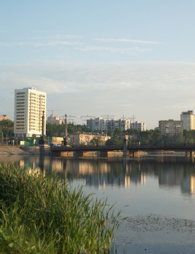 乌克兰,地形,垂直画幅,水,天空,早晨,夏天,户外,都市风景,黎明