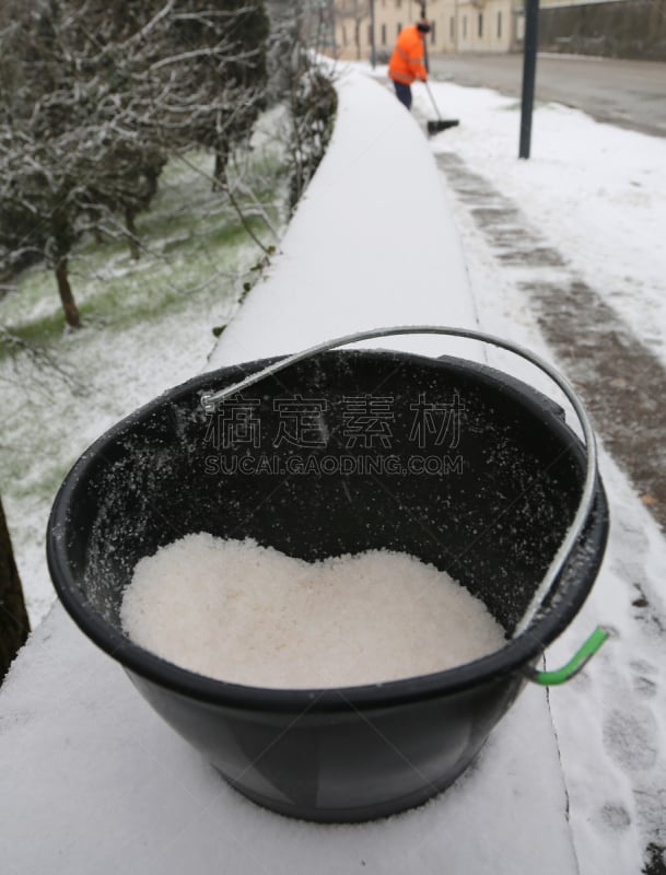 盐,雪,人行道,冰,大桶,古老的,大量人群,路盐,滑的,道路工程