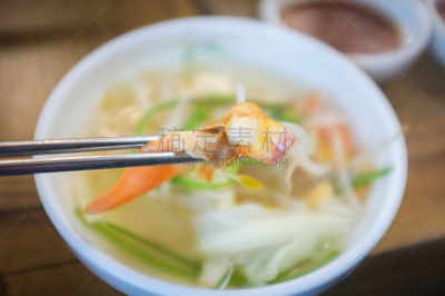 涮涮锅,釜山港,兰卡郡火锅,乳杆菌,釜山,乌冬面,韩国泡菜,营养学家,土产,韩国食物
