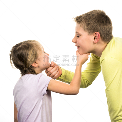 乐趣,活力,青少年,嬉戏的,人,背景分离,白人,兄弟姐妹,方形画幅,女孩