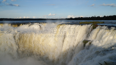 瀑布,伊瓜苏瀑布,阿根廷,看风景,特写,侧面视角,南美,水,天空,伊瓜苏河