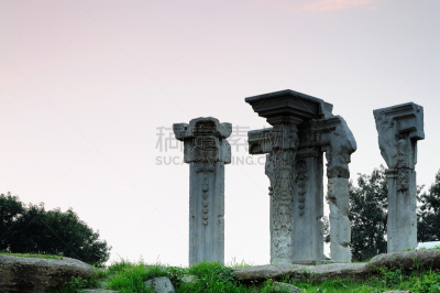 北京,建筑石碑,颐和园,天空,水平画幅,当地著名景点,夏天,石材,碾碎了的,过去