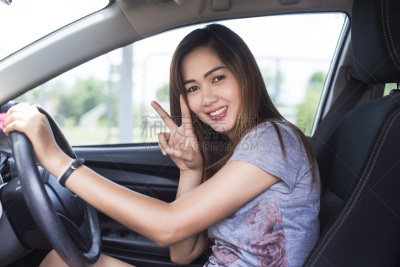 汽车,青年女人,新的,业主,拟人笑脸,顾客,销售职位,陆用车,赌台管理员,仅成年人