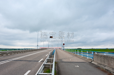 红灯,水,天空,水平画幅,无人,运河,大西洋,湿,河堤,户外