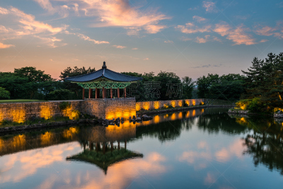 池塘,庆州市,亭台楼阁,水,水平画幅,建筑,无人,户外,建筑结构,韩国