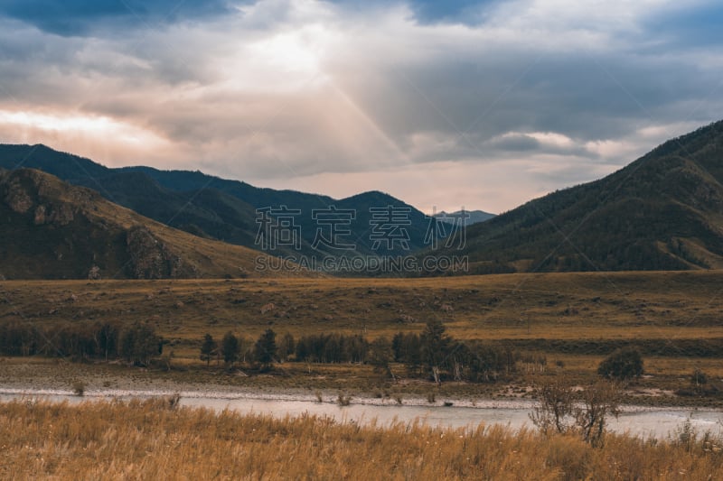 阳光光束,太阳,街道,云景,天空,美,沟壑,水平画幅,山,无人