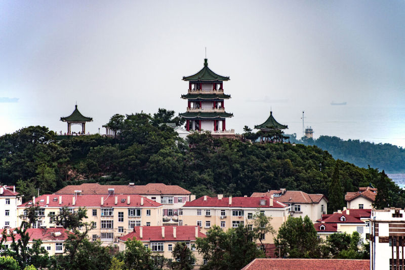 Qingdao, China, June 2018. 
Qingdao, in China’s eastern Shandong province, is a port city of skyscrapers, parks and beaches bordering the Yellow Sea. It's known for its beer预览效果