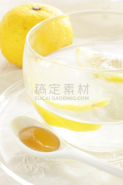 日本柑橘,特写,饮用水,垂直画幅,水,高视角,水果,无人,玻璃杯,饮料