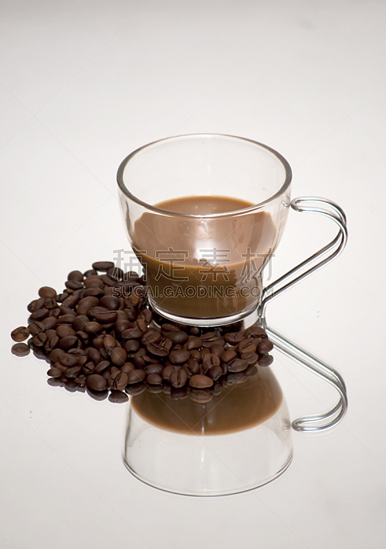咖啡杯,咖啡豆,垂直画幅,烤咖啡豆,热,早餐,咖啡馆,无人,2015年,咖啡
