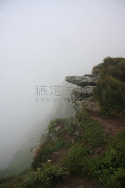 伊万诺-弗兰克依维卡,垂直画幅,度假胜地,悬崖,地形,山,岩石,无人,东欧,欧洲