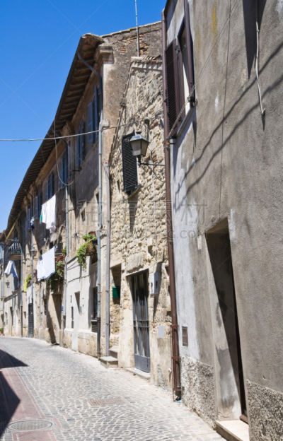 Alleyway. Tarquinia. Lazio. Italy.