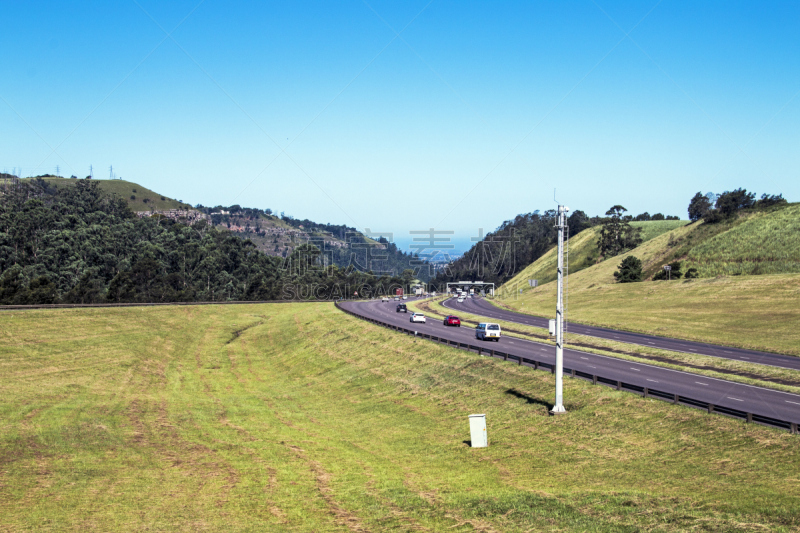 彼德马里茨堡,公路,大群动物,多车道公路,天空,水平画幅,绿色,地形,无人,非洲