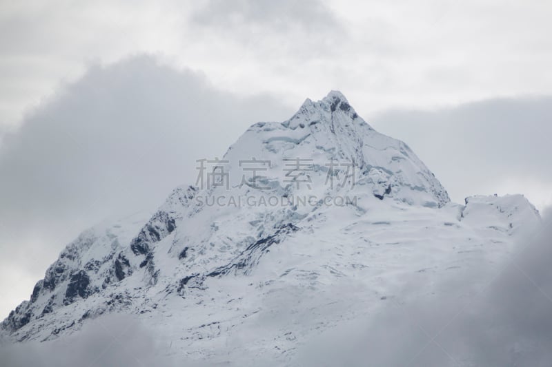 科迪勒拉山脉,雪,山顶,秘鲁,哈拉兹城,南美,天空,水平画幅,无人,岩层