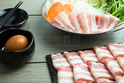寿喜烧,锅,切片食物,猪肉,蔬菜,公亩,细面条,烹饪比赛,涮涮锅,厨房秤