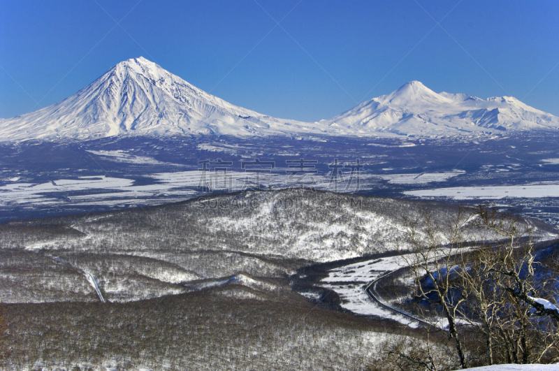 堪察加半岛,科里亚克火山,阿瓦钦斯基火山,Petropavlovsk Kamchatsky,堪察加山脉,火山渣锥,自然,水平画幅,景观设计,无人