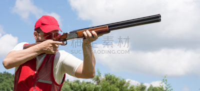 双向飞靶射击,男人,飞碟多向射击,猎人,水平画幅,运动员,全景,鸽子