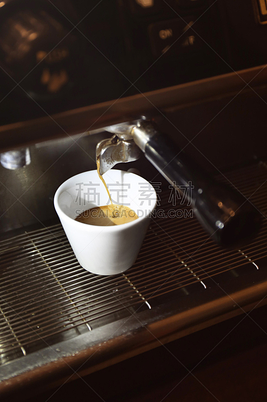 芳香的,咖啡,清新,特写,制造机器,无人,热,咖啡杯,杯,垂直画幅