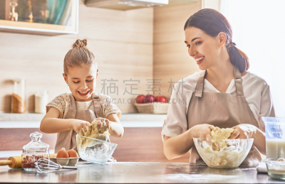 小的,食品,自制的,制作蛋糕,厨房,饼干,家庭生活,青年人,儿童,女人