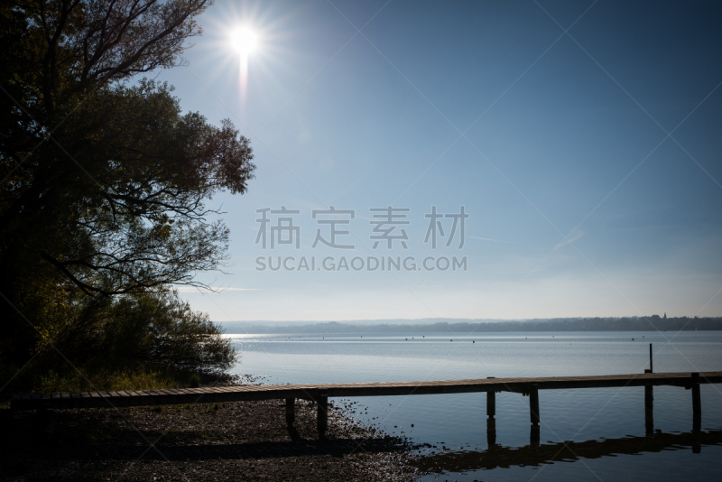 阿默尔湖,秋天,巴伐利亚,白昼,阿默湖畔因宁,上巴伐利亚,栈桥码头,水平画幅,围垦,摄影