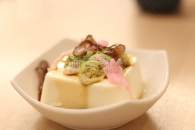 开胃品,豆腐,平滑的,日本,大阪府,水平画幅,樱花,无人,前景聚焦,开胃酱