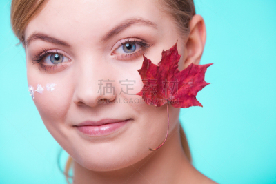人的脸部,叶子,米色,青年女人,女孩,抗衰老,青少年,留白,水平画幅,纯净